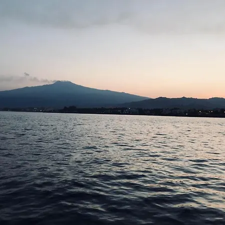 Amuri Konukevi Katanya